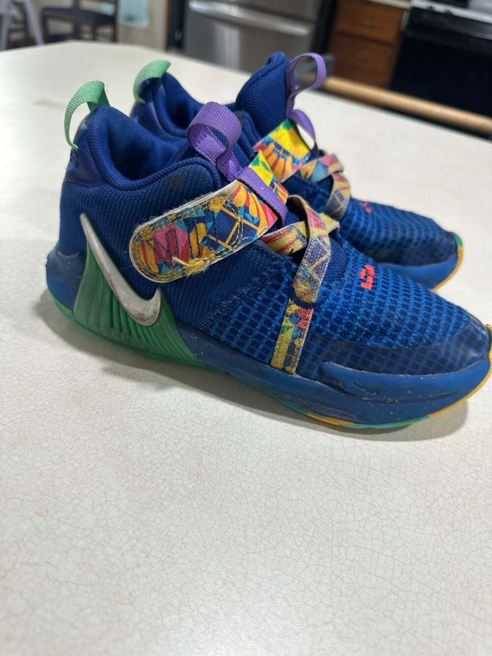 Nike LeBron Witness 7 Little Kids' Shoes 'Kaleidoscope' Deep Royal Blue